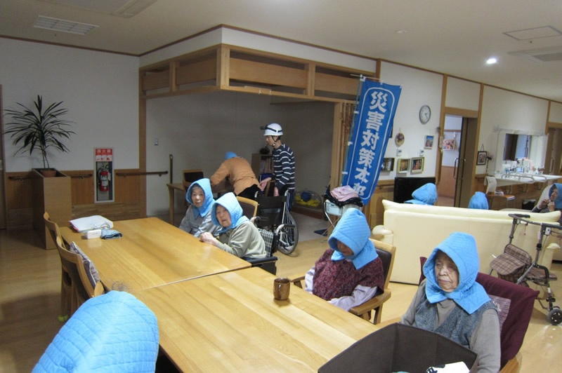 避難訓練を行いました